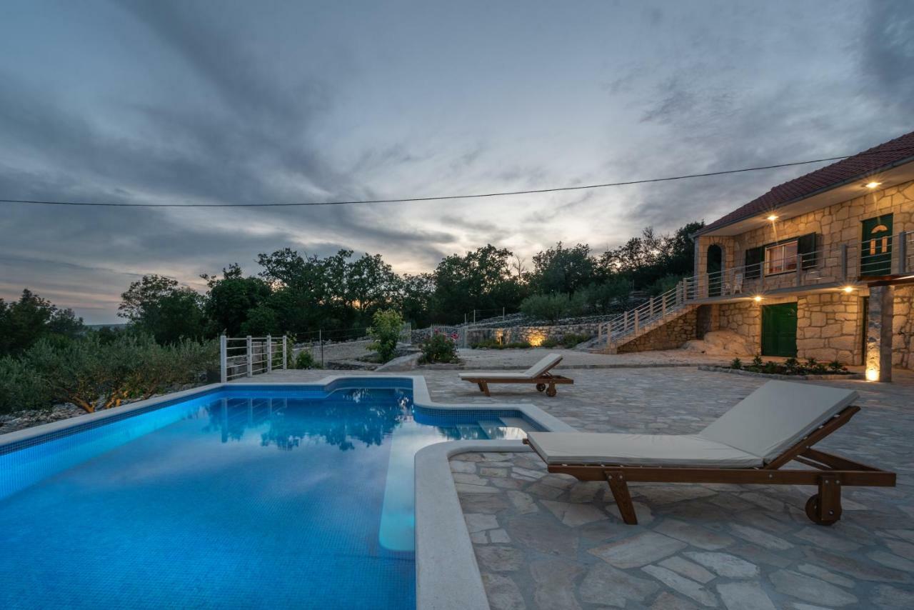 Villa Zuza Bristivica Exterior foto